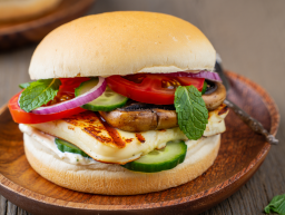 Easy Halloumi Burgers